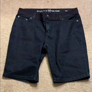 Simply Vera Dark Denim Shorts